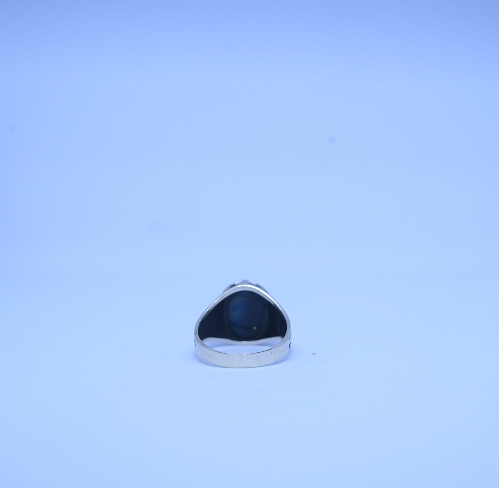 Men’s Antique Silver Ring with Oval Blue Stone – Bold Vintage Design - Image 2